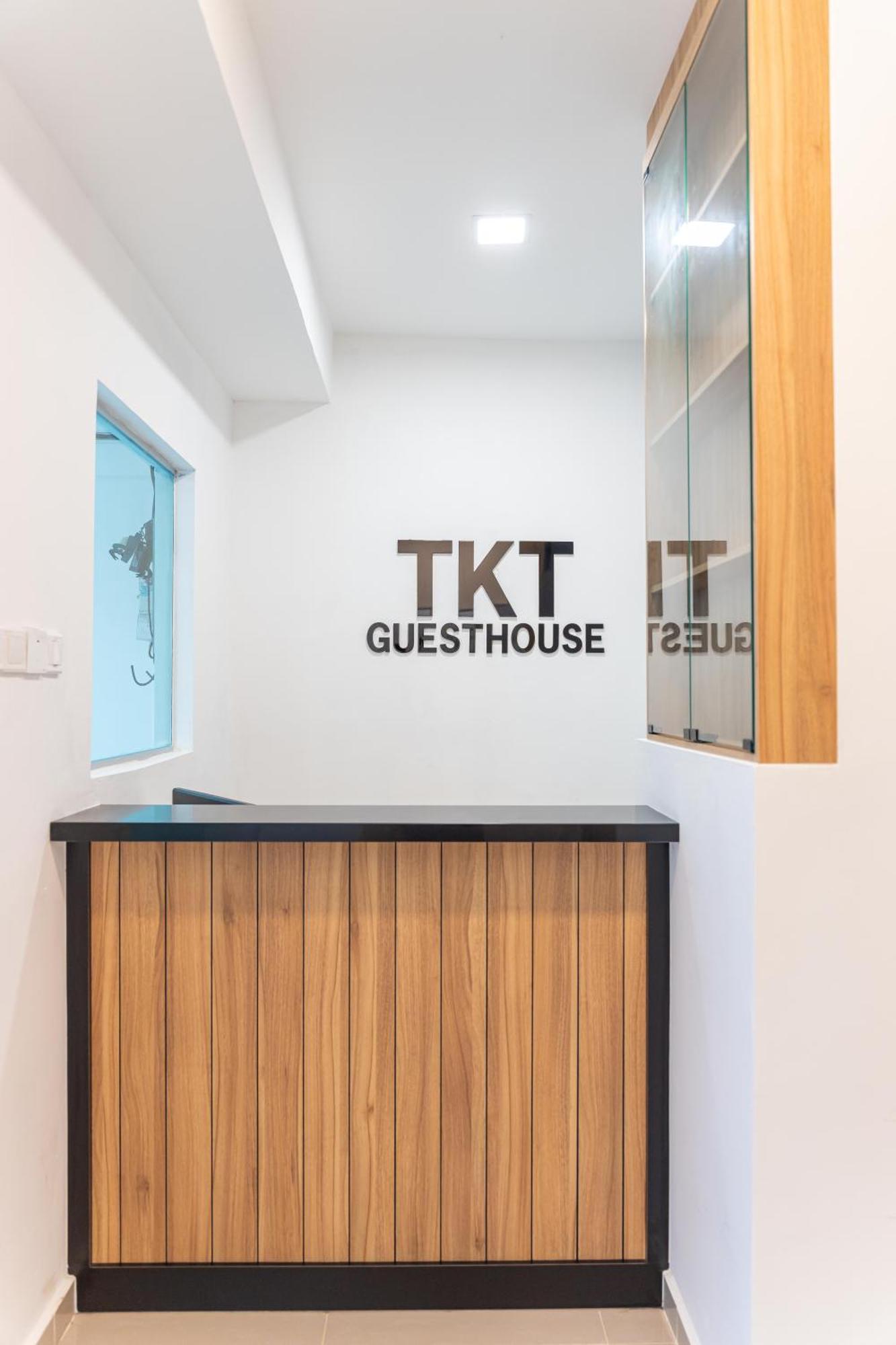 Tkt 3* Johor Bahru
